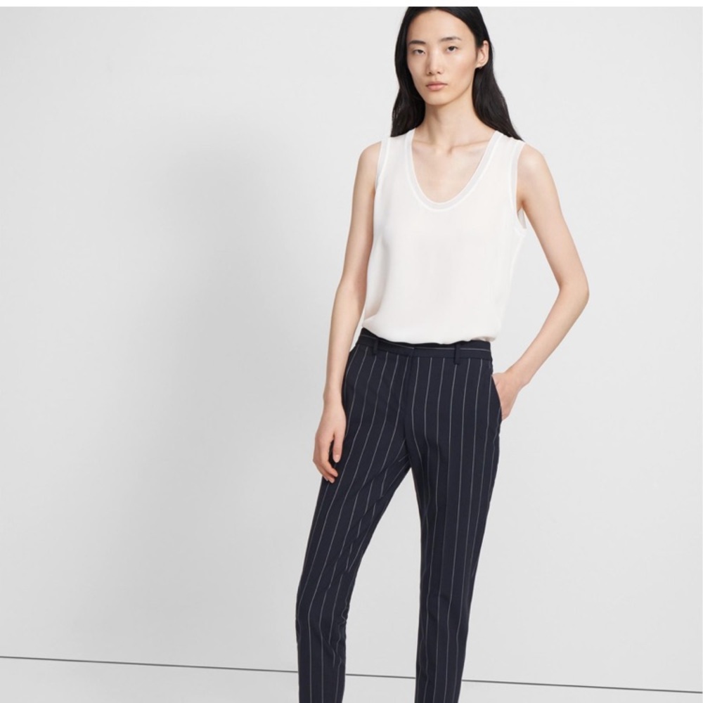 NWT Theory 100% silk rib trim Shell